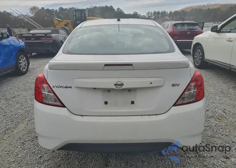 2019 Nissan Versa S z USA, uszkodzony, nr VIN 3N1CN7AP0KL859245